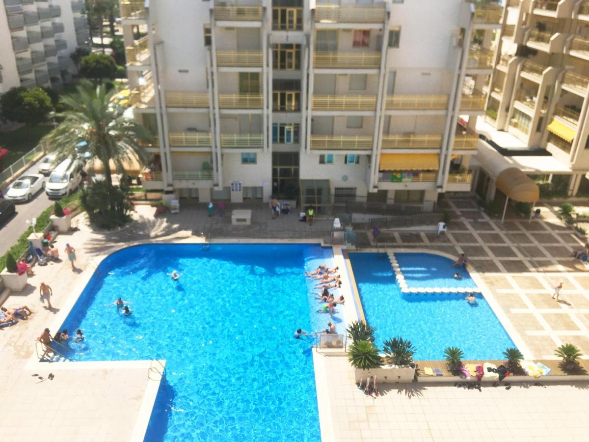 Apartamento Con Piscina En 1ª Linea De Playa En Salou Esterno foto