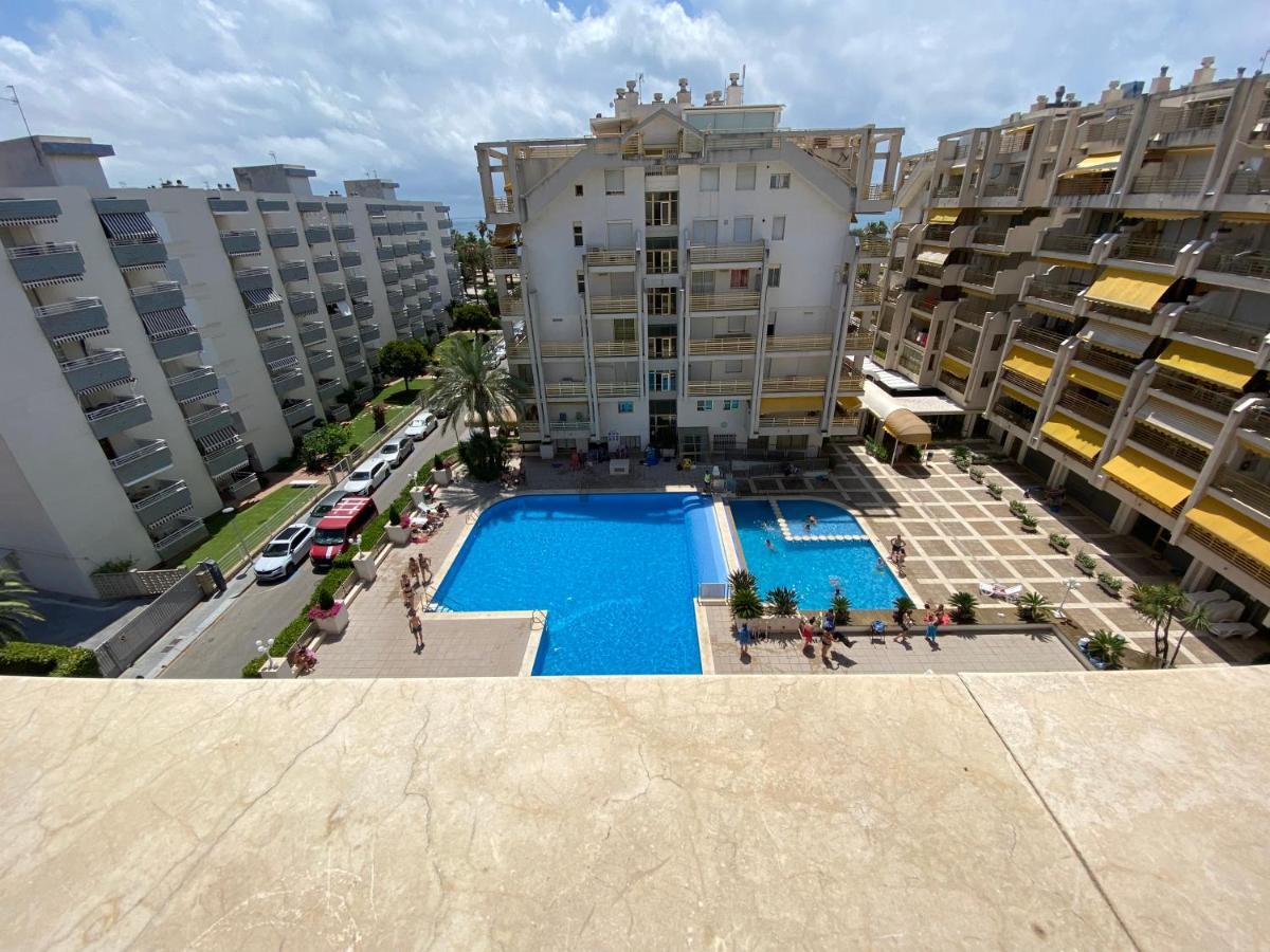 Apartamento Con Piscina En 1ª Linea De Playa En Salou Esterno foto