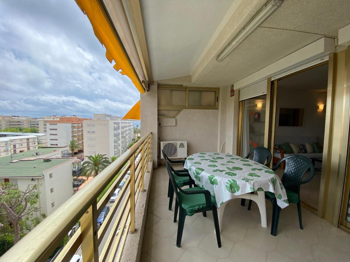 Apartamento Con Piscina En 1ª Linea De Playa En Salou Esterno foto
