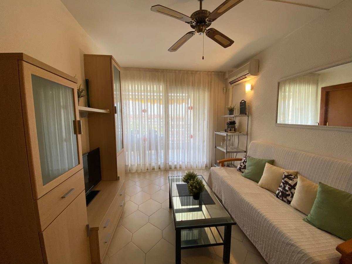 Apartamento Con Piscina En 1ª Linea De Playa En Salou Esterno foto